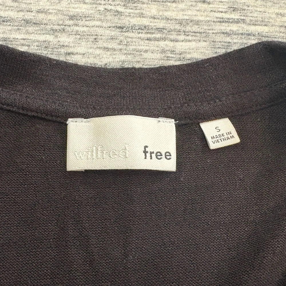 Wilfred Free Black Long Sleeve Size Small - Picture 3 of 3